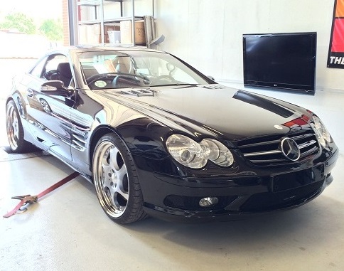 Mercedes AMG V8