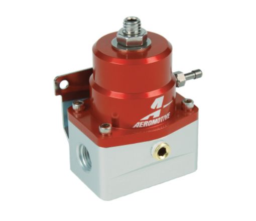 Bild på Aeromotive A1000 EFI bränsletrycksregulator 2x AN6 ORB / 1x AN6 ORB röd/silver