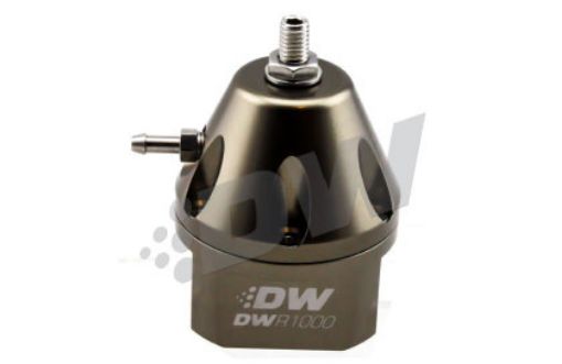 Bild på DeatschWerks DWR1000 bränsletrycksregulator 4x AN8 ORB / 1x AN6 ORB