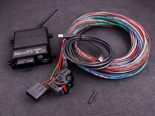 Bild på MaxxECU SPORT STANDARD (ECU, harness and accessories)
