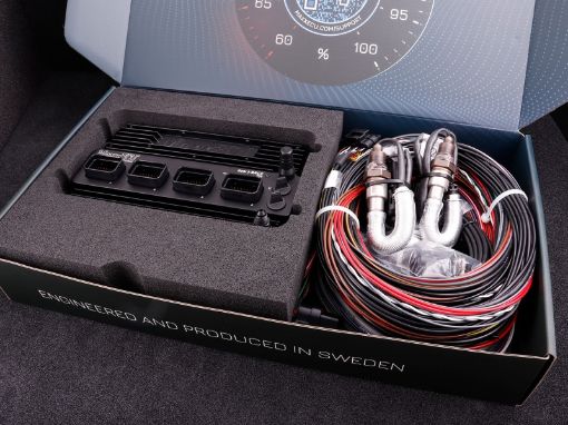Bild på MaxxECU GEN2 RACE, with Dual LSU 5.2, flying lead install kit